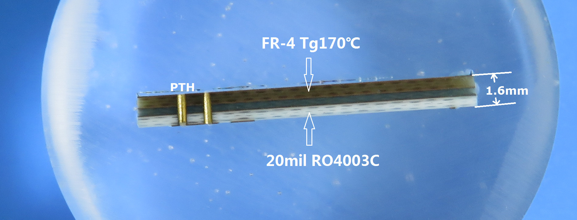 Υβριδικός πολυστρωματικός πίνακας Bulit PCB υψηλής συχνότητας σε Rogers 20mil RO4003C και FR-4
